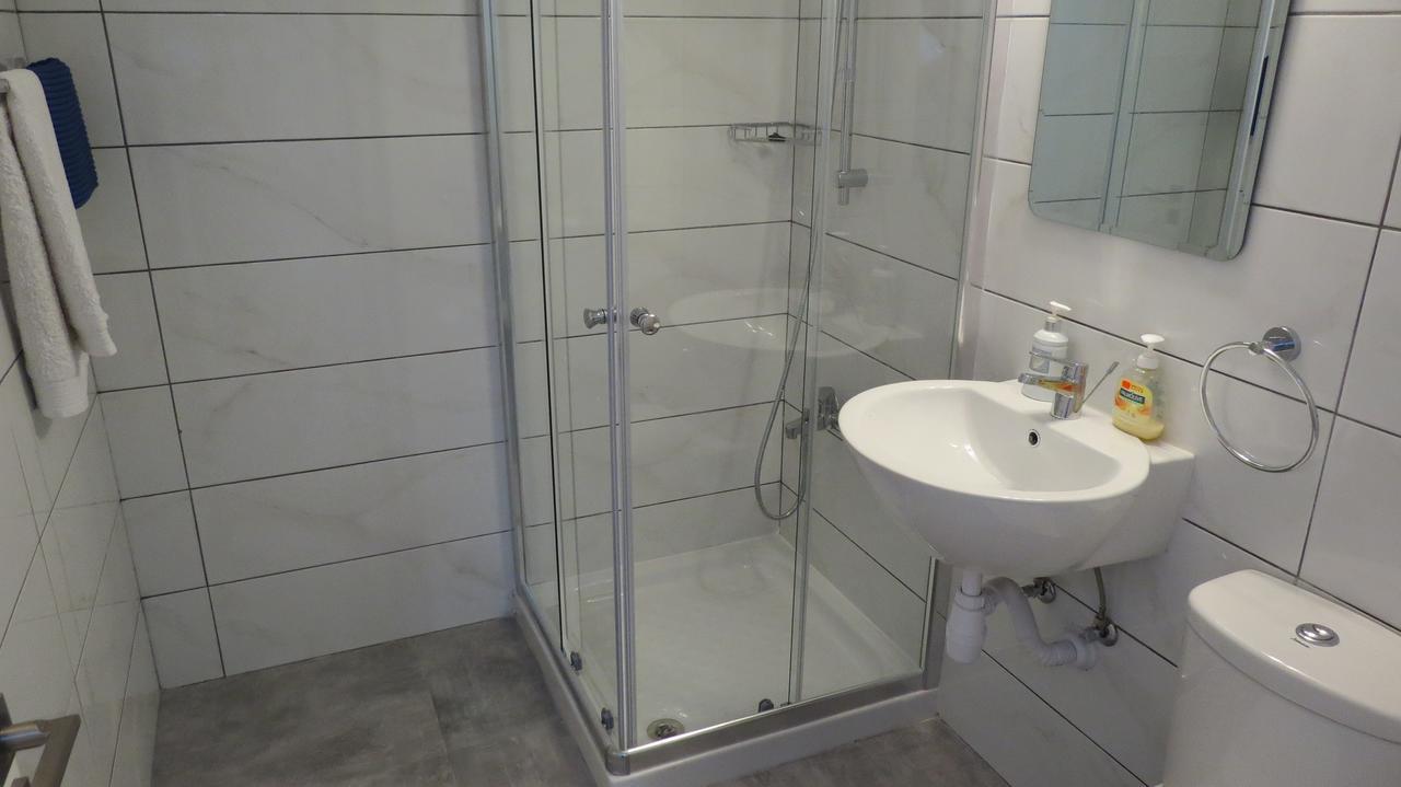 Adonis Apartment Paphos ภายนอก รูปภาพ